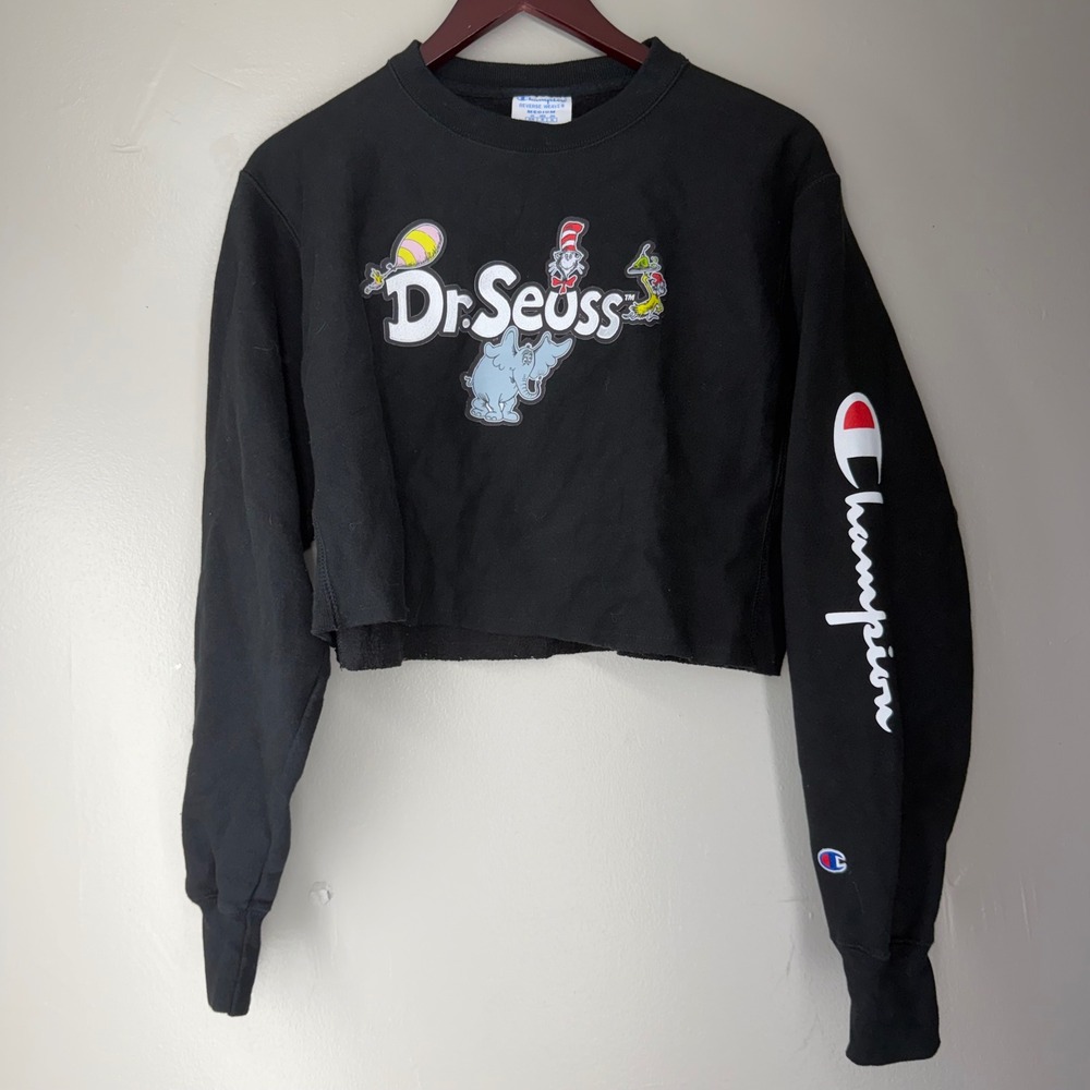 Champion Reverse Weave Dr Seuss Cropped Sweatshirt Black Medium Graphic Pullover